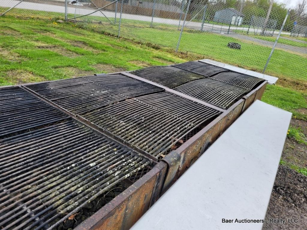 17' Portable Lavarock Grill Trailer