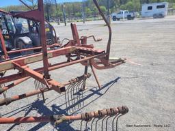 Niemeyer Hay Rake