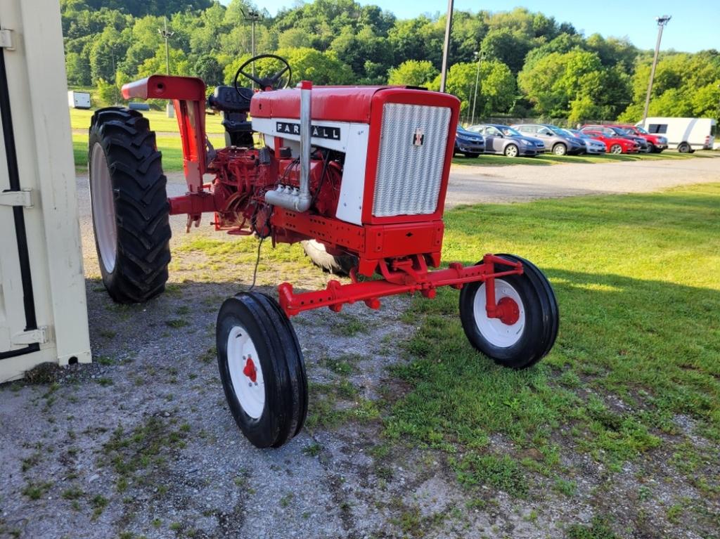 Farmall 504 Tractor - Modified