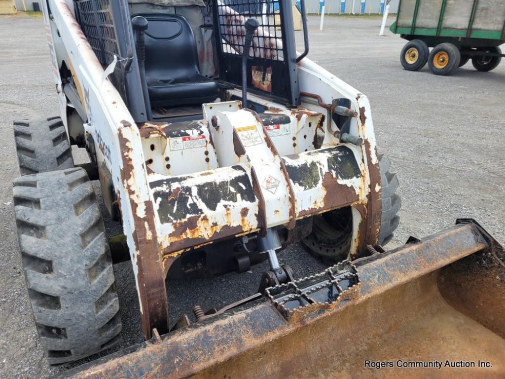 Bobcat 863 Skid Loader