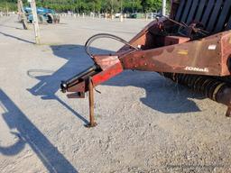 International 241 Round Baler