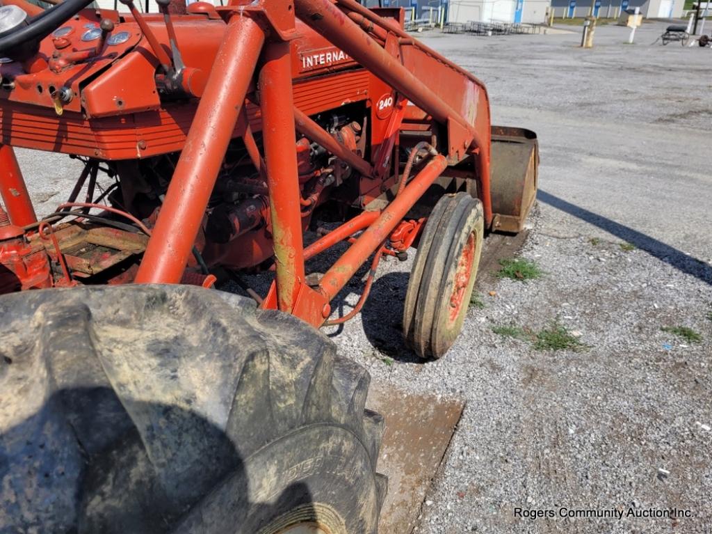 International 240 Gas Tractor W/ Loader