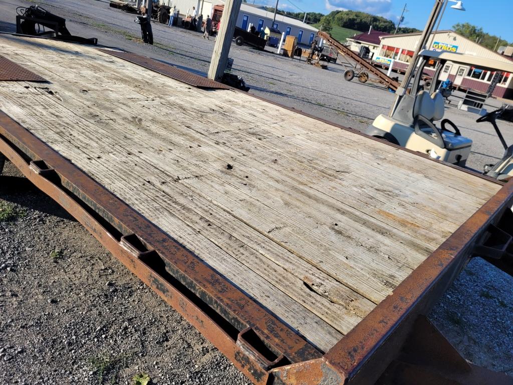 Moritz 16' + 4' Tandem Axle Trailer