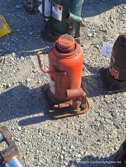 Bottle Jack