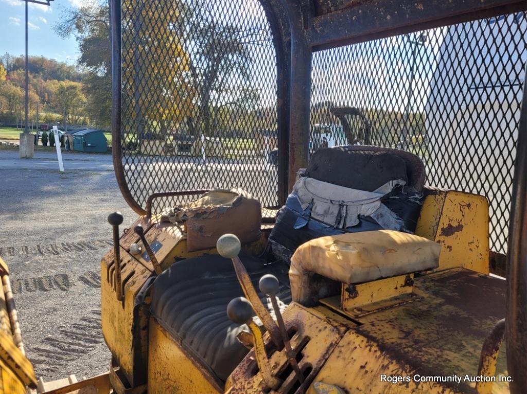 John Deere 455e Track Loader