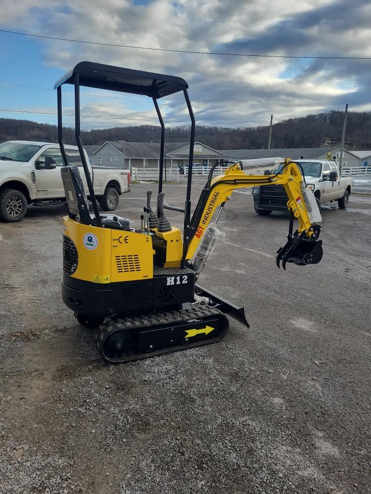 New Agrotk H12 Mini Excavator w/ 12" Bucket