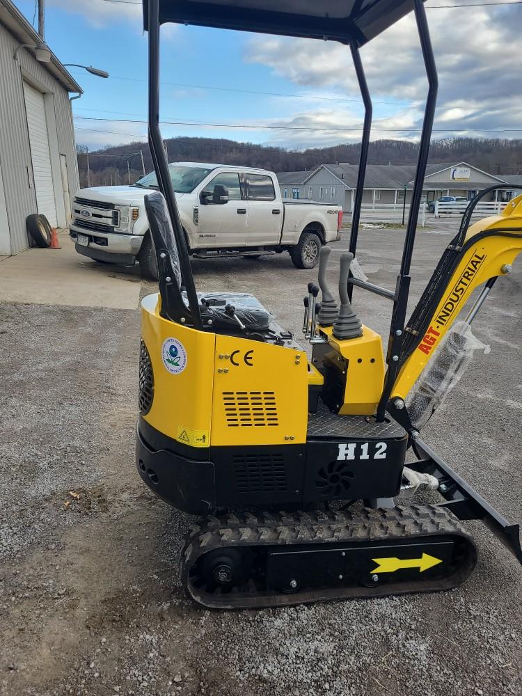 New Agrotk H12 Mini Excavator w/ 12" Bucket