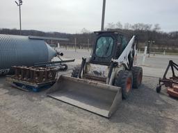 Bobcat 873 Skid Loader