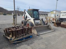Bobcat 873 Skid Loader