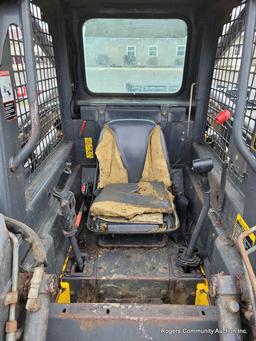 New Holland LS150 Skid Loader