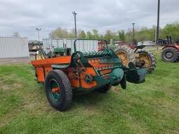 New Idea Ground Drive Manure Spreader