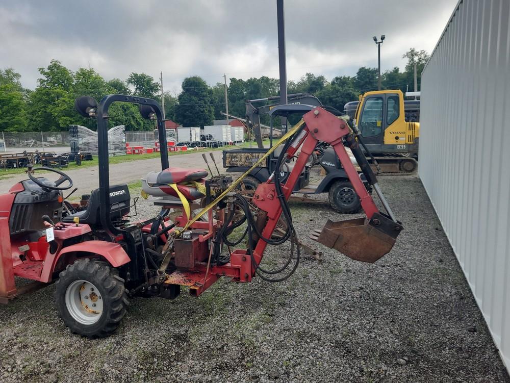 Honda 5518 Gas Tractor w/ Loader & Backhoe