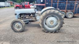 T030 Massey Ferguson - 30 HP - Approx. 1950