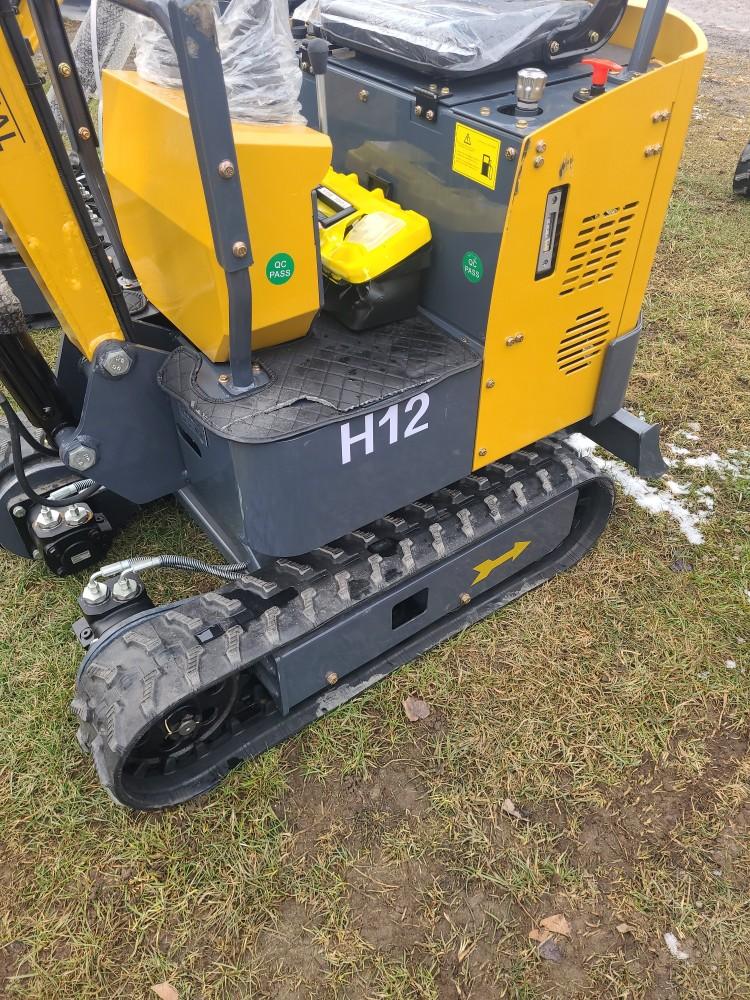 AGT H12 Mini Excavator