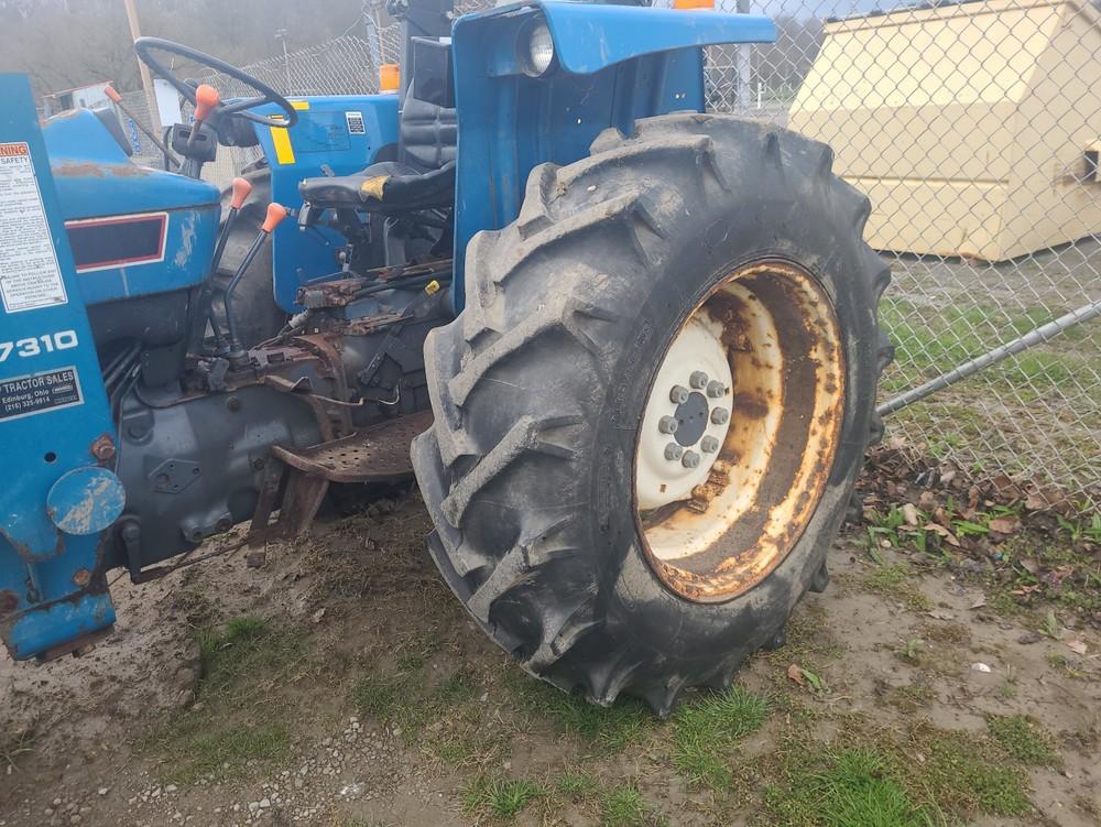 Ford 4630 Turbo Diesel Tractor w/ 7310 Loader