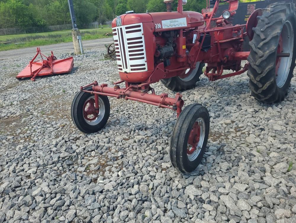 1957 Farmall 230 Gas Tractor w/ Wide Front