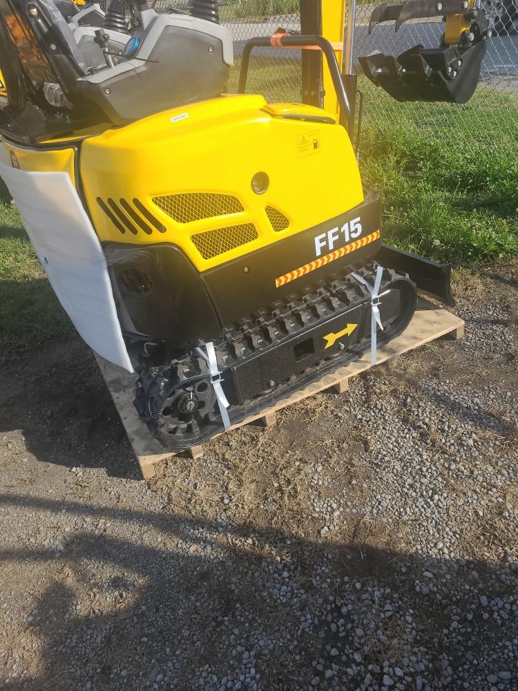 FF Ind. FF15 Mini Excavator w/ Canopy