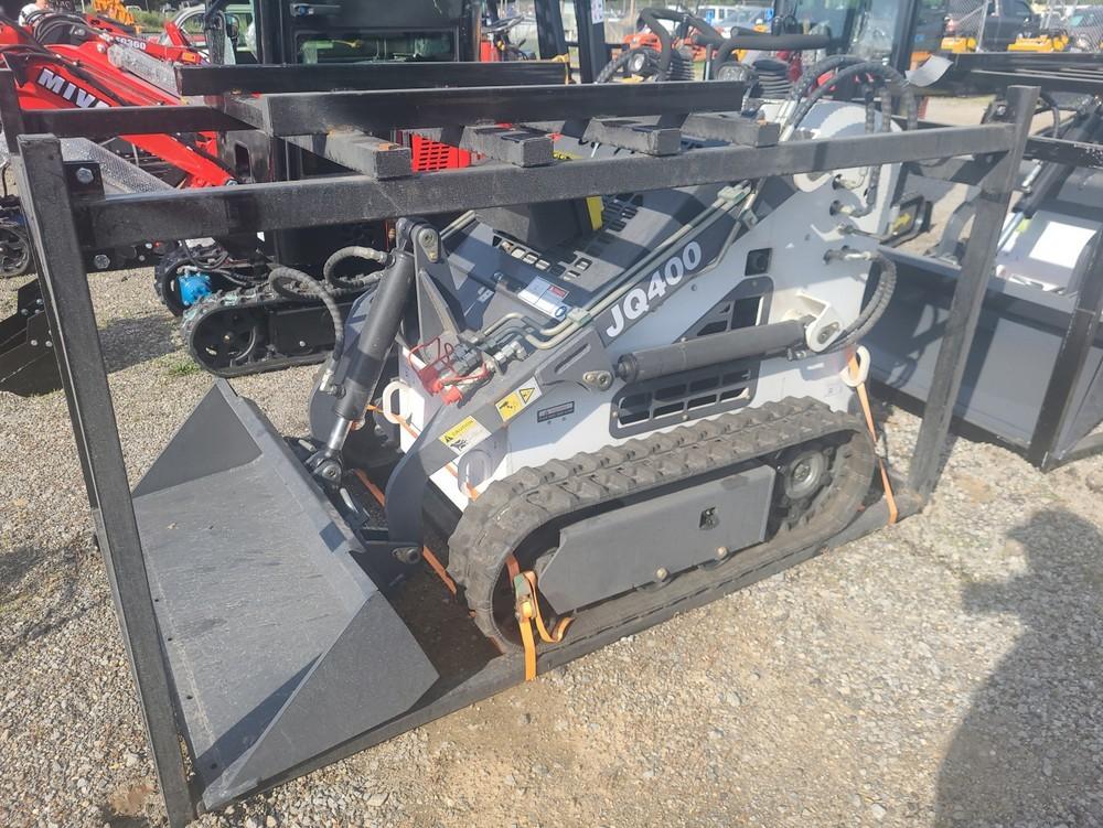 JQ Power JQ400 Mini Skid Loader