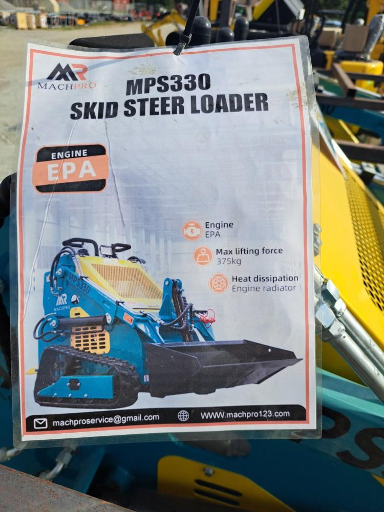Machpro MPS330 Skid Loader
