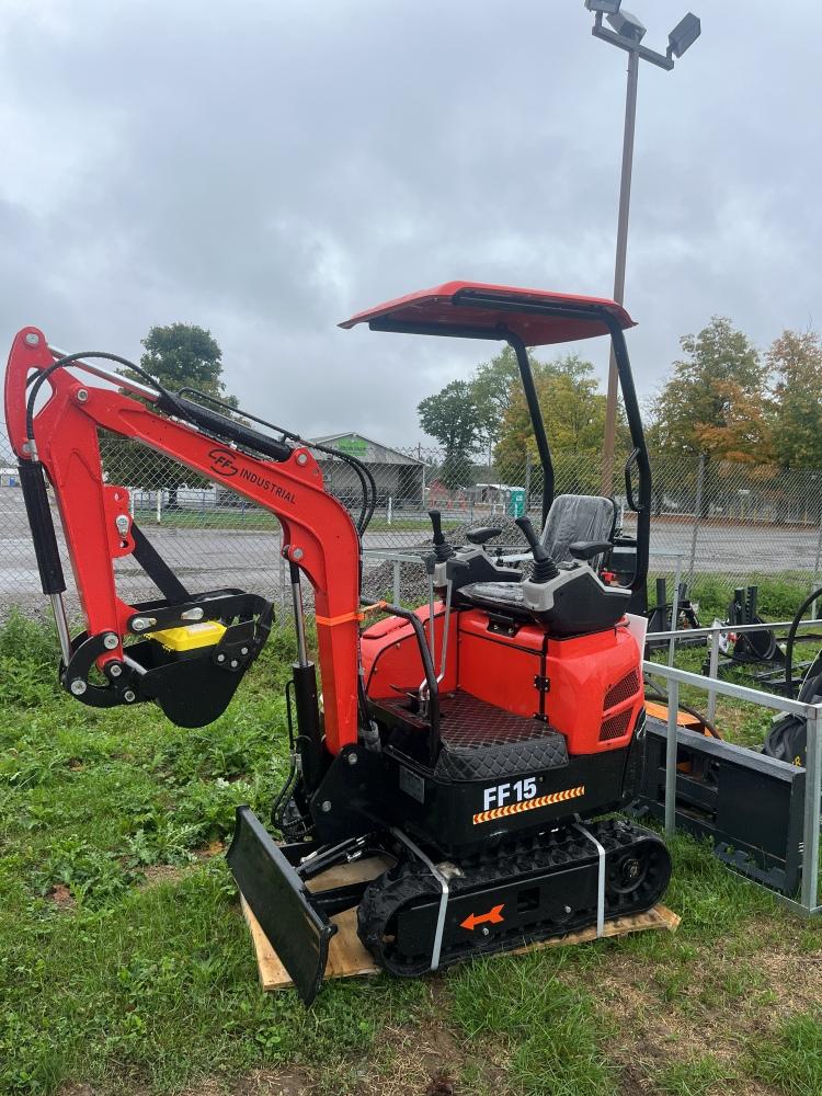 FF Industries FF15 Mini excavator