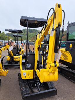 Machpro MP15 Mini Excavator w/ Thumb