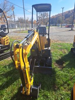 Infront YFE12 Mini Excavator with Canopy