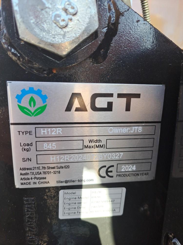 AGT H12R Mini Excavator w/ Thumb