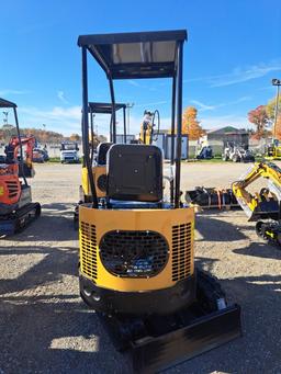 AGT H12R Mini Excavator w/ Thumb