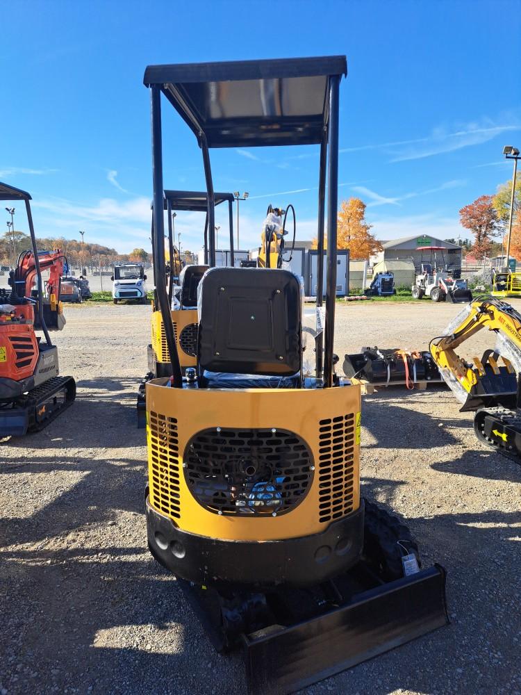 AGT H12R Mini Excavator w/ Thumb