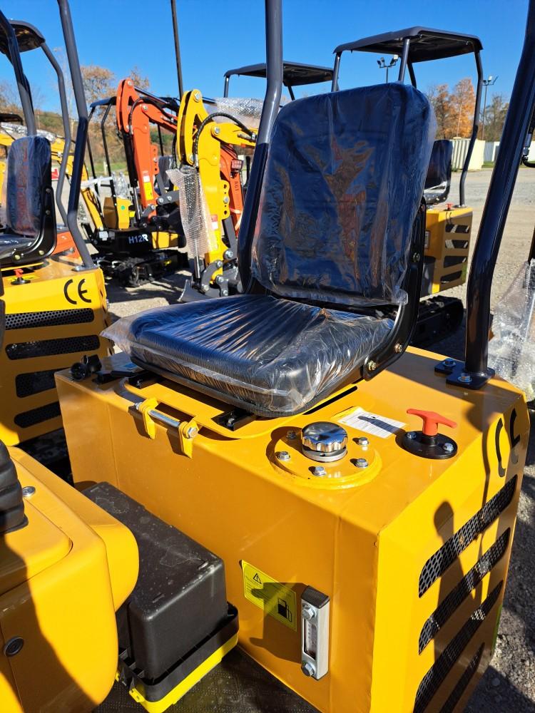 AGT MX12R Mini Excavator w/ Thumb