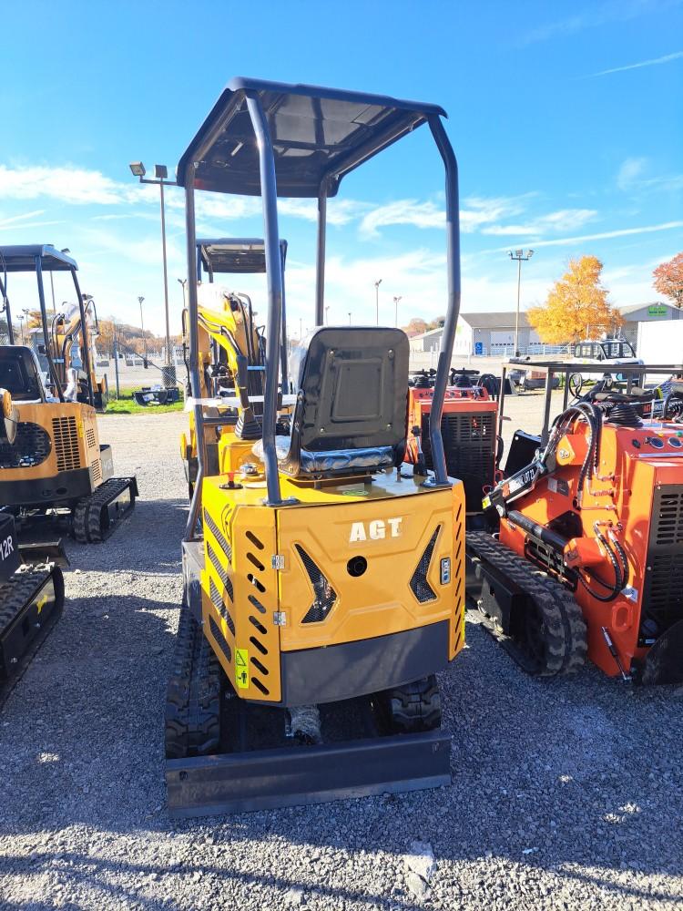 AGT MX12R Mini Excavator w/ Thumb