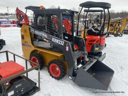 CFG KRW232 Mini Skid Loader