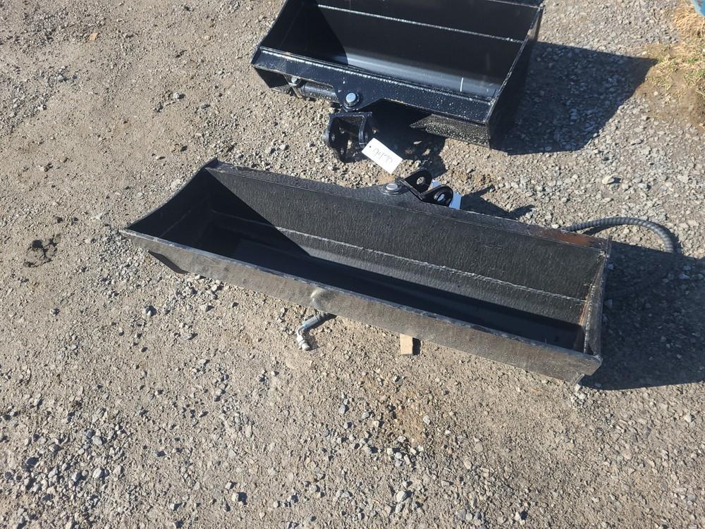 Future Mini Excavator 24" Tilting Bucket