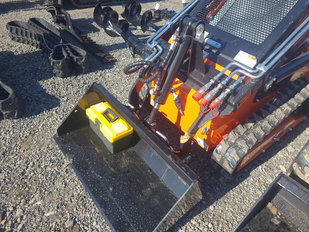 Future FT36C Mini Skid Loader