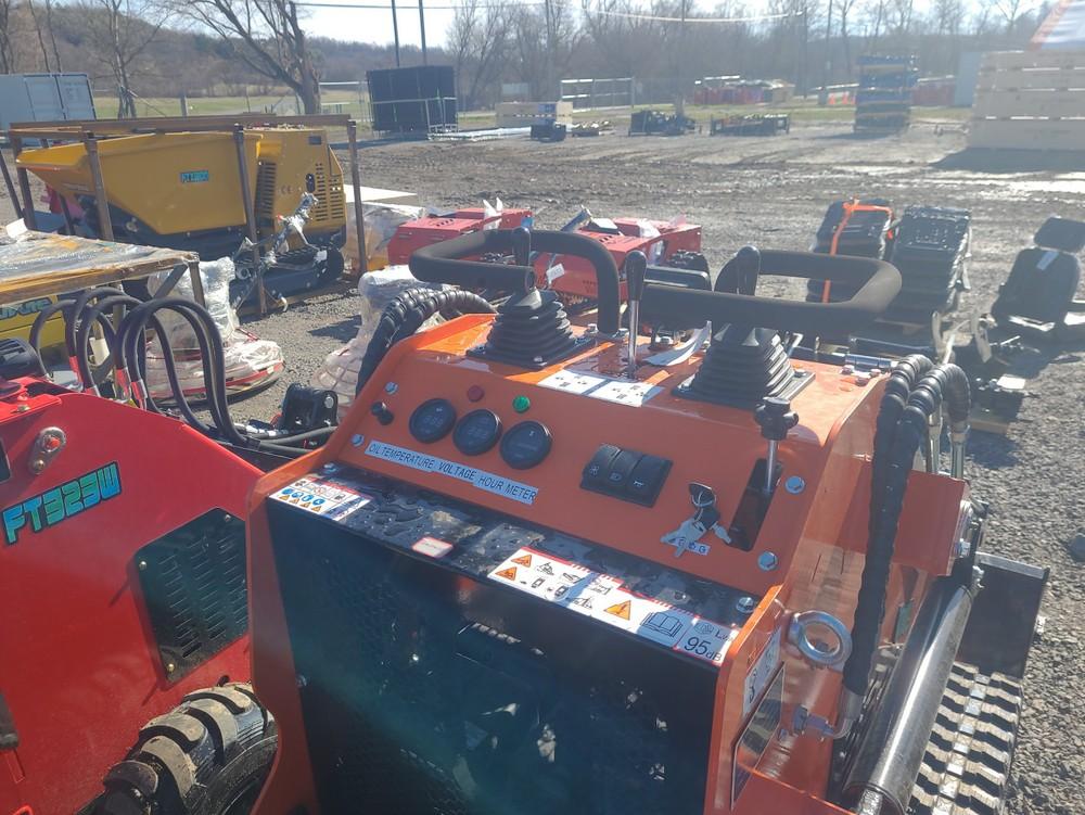 Future FT36C Mini Skid Loader