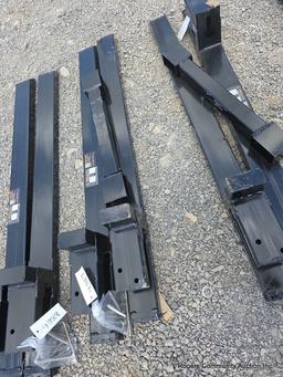 Wolverine Adjustable Clamp on Pallet Forks