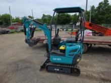 AGT QK16R Mini Excavator w/ Hydraulic Thumb