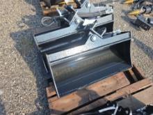 Vicsec Mini Excavator 32" Tilting Bucket