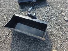 Giyi Mini Excavator 32" Tilting Bucket - fit to CAT 3 ton excavator