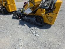 Infront YF480 Mini Skid Loader w/ 4 in 1 Bucket