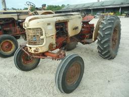 Case 300 round nose utility, new 14.9x28, WF, single hyd