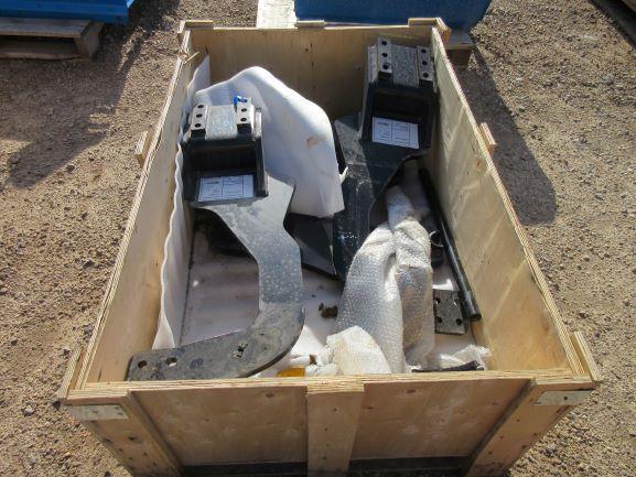 CIH loader brackets