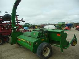 JD 3970 forage chopper