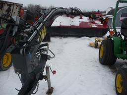 MacDon R85 hydra-swing discbine