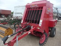 Gehl 1475 round baler