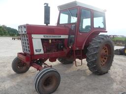 IH 966 w/factory red cab