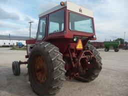 IH 966 w/factory red cab