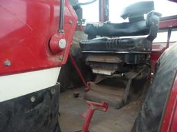 IH 966 w/factory red cab
