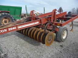 Hesston 2540 soil saver