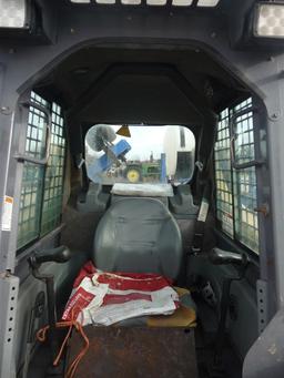 Gehl 5240E skid steer
